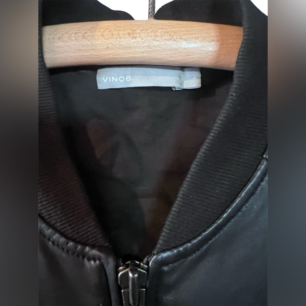 Vince Lamb Leather Café Racer Moto Jacket Women’s L / Men’s M Ret $1,000 Perfect - Picture 5 of 10